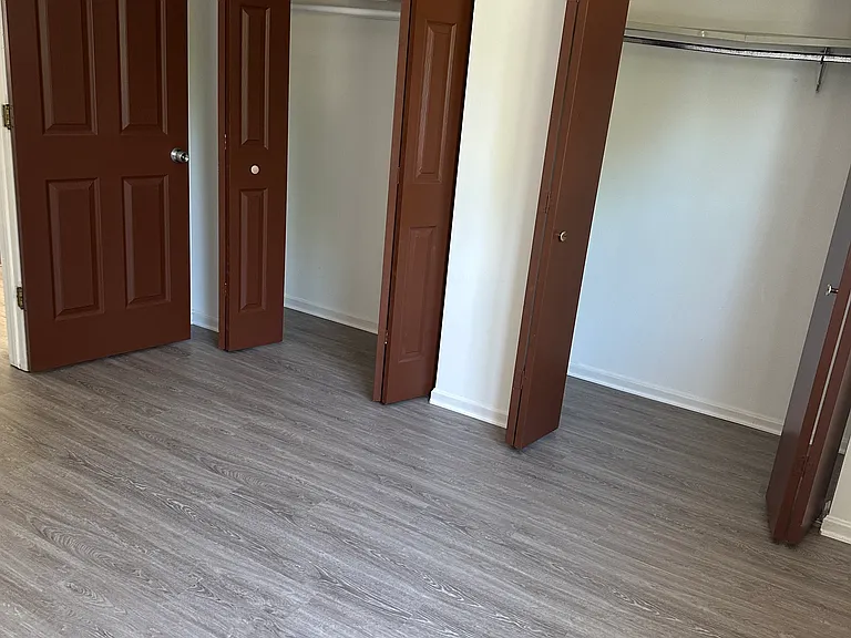 58 N Pershing Ave — Photo 12