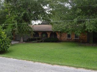 1082 212th Pl, Shenandoah, IA 51601