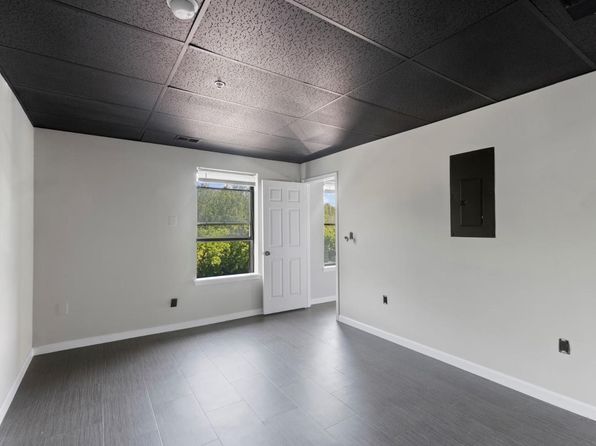 555 Main St Unit B-595-335