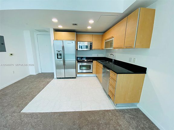 2nd image of 951 Brickell Ave APT 1909
