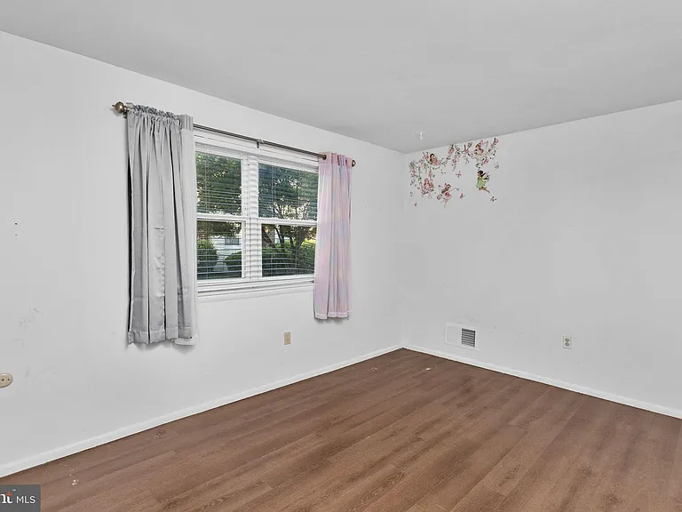 14 Florence Tollgate Pl #4 — Photo 9