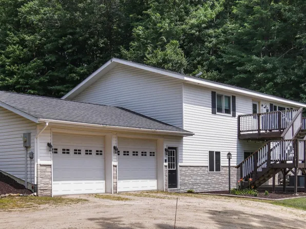 N10902 50th St, Downing, WI 54734