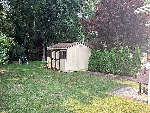 5th image of 42 Pierce Rd #309-B