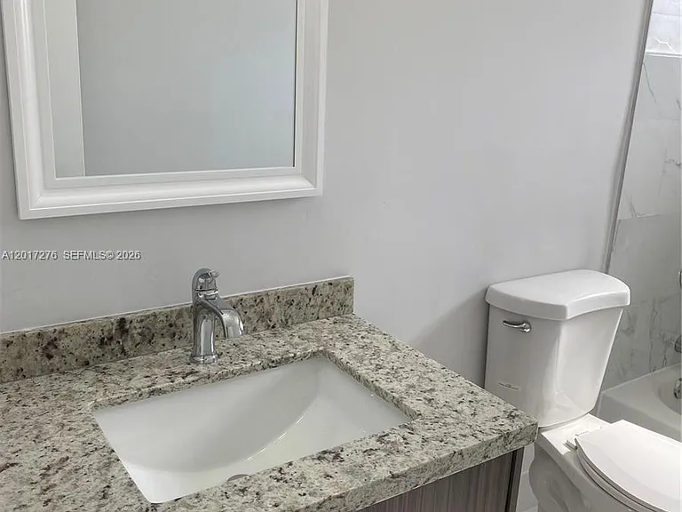 852 NW 8th St #852 — Photo 9