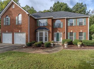 395 Paper Mill Dr, Lawrenceville, GA 30046