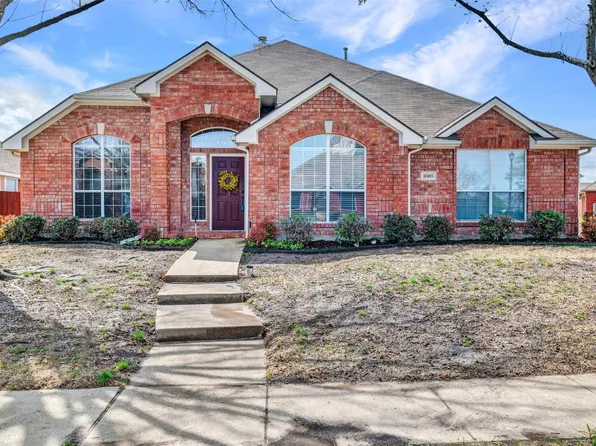 10405 Evergreen Dr, Rowlett, TX 75089
