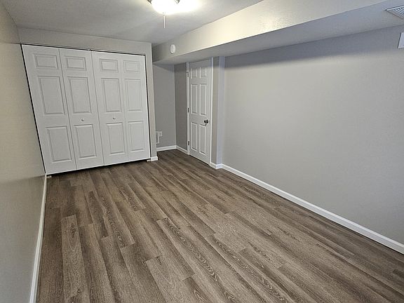 3rd image of 1015 W Willow St