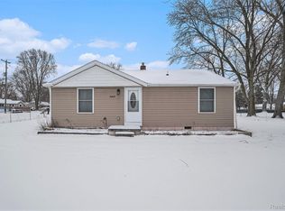 4203 Van Slyke Rd, Flint, MI 48507