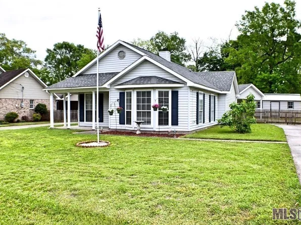 16252 N Galvez Ave, Prairieville, LA 70769