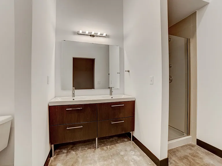 Vandever Lofts — Photo 10