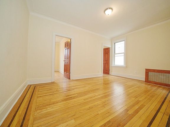 5th image of 35-45 33rd St #2F