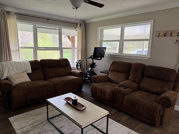 4th image of 103 Cannon Dr