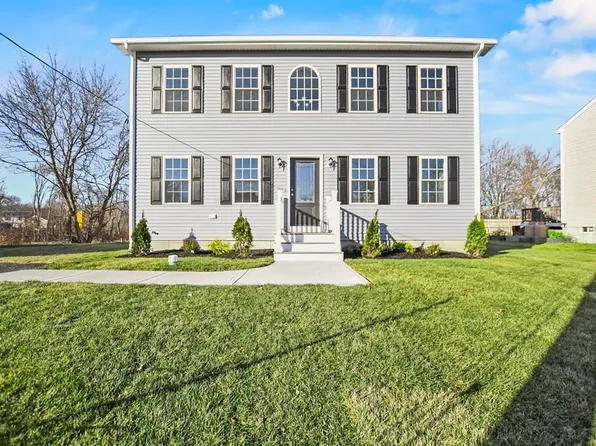 185 Napoleon St, Fall River, MA 02721