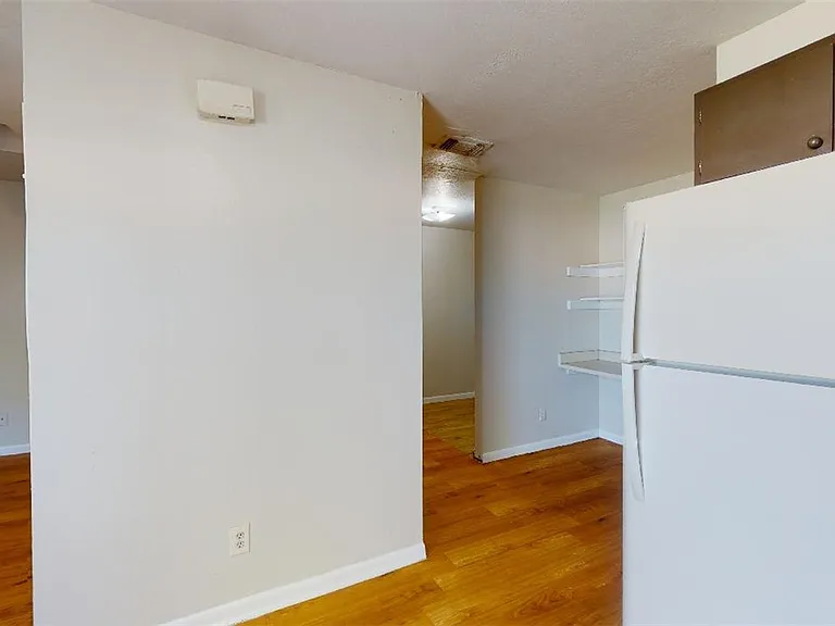 725 Peppertree Dr #29 — Photo 5