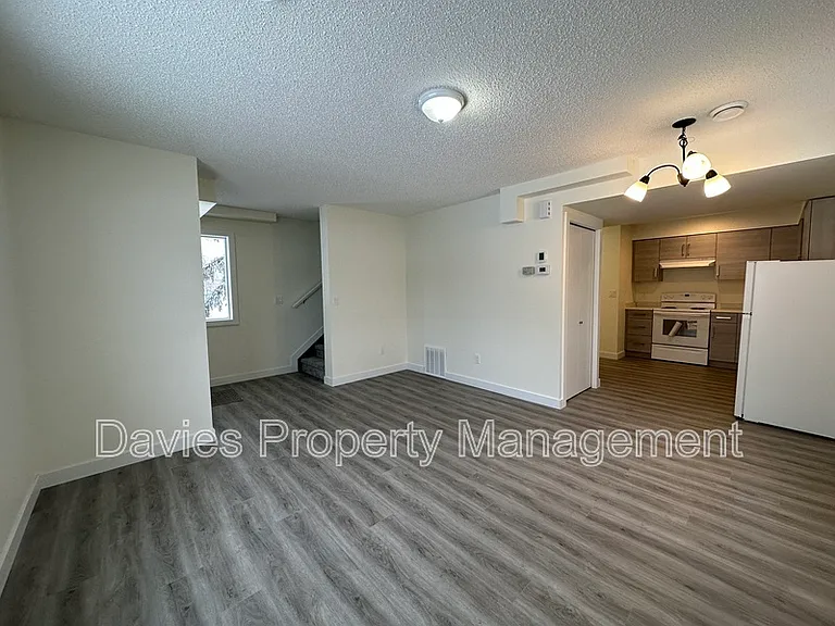 11903 93rd St NW #MAIN — Photo 7