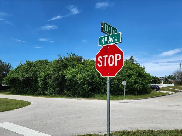 1330 4th Avenue SW, Vero Beach, FL 32962