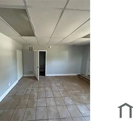 2 S Mount Olivet Ln — Photo 8