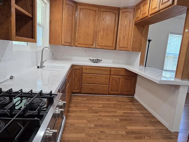 4759 Lakewood Blvd — Photo 8