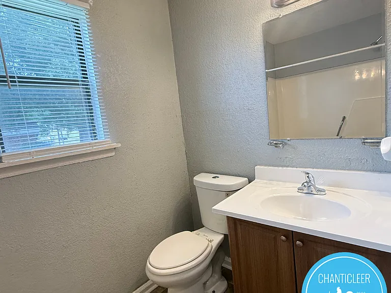 1502 Chapel Hill Rd #B — Photo 14
