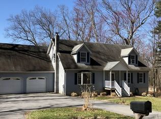 36 Cottekill Estates Rd, Cottekill, NY 12419