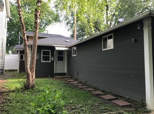 710 E Jackson St, Morris, IL 60450