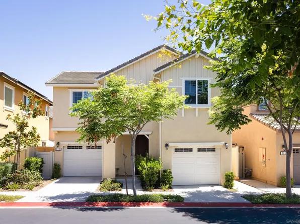 211 Spotted Saddle Way, Fallbrook, CA 92028