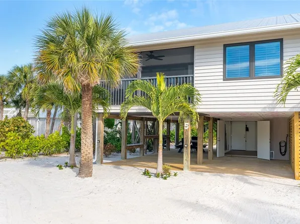 180 N Gulf Blvd #3, Placida, FL 33946