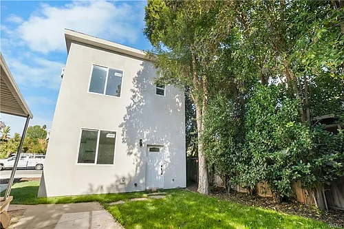20538 Enadia Way Photo 1