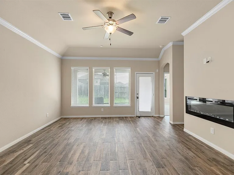 15714 Highlands Cove Dr — Photo 5