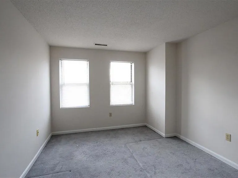 155 Beacon St #1 — Photo 6