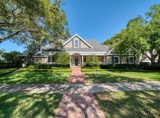 520 Ponce De Leon Blvd, Belleair, FL 33756