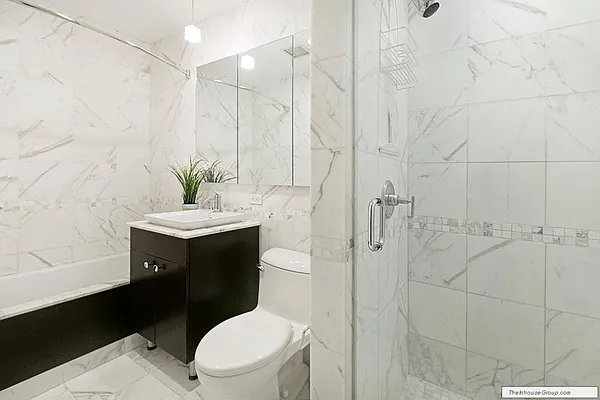 Sold by The In House Group | media 8