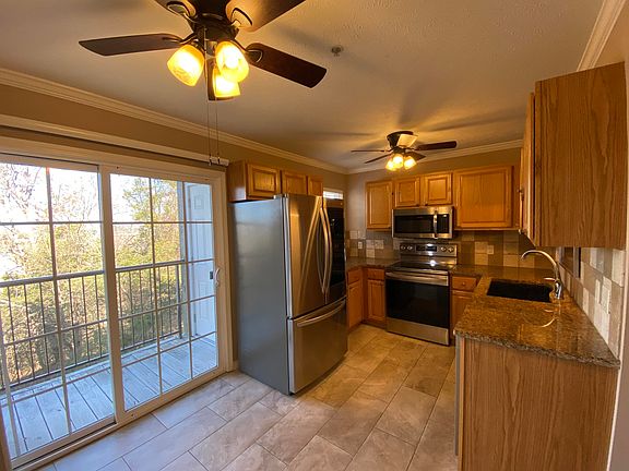 4th image of 134 Vixen Circle Apt G