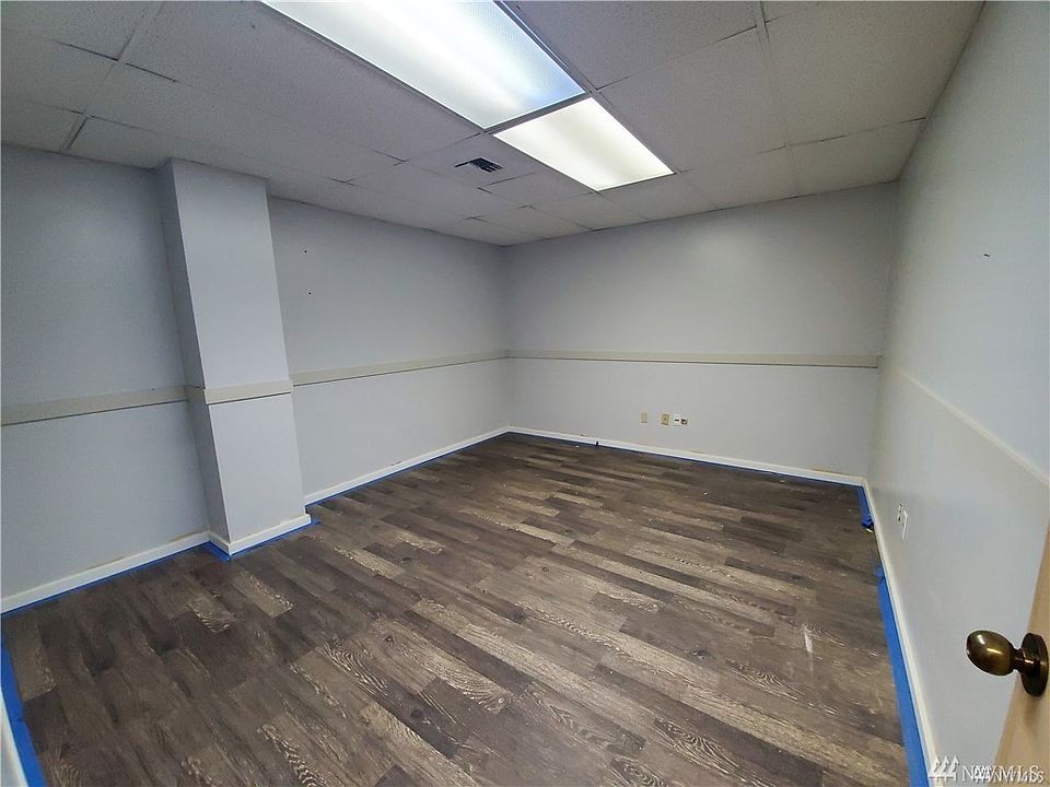 1st image of 307 S 1st St Suite F