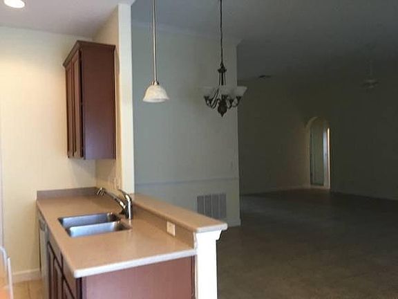 Kitchen counter bar