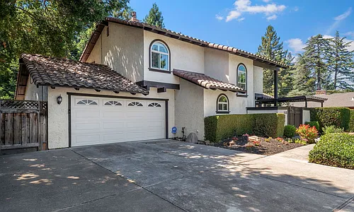 146 Mountain View Ave Photo 1