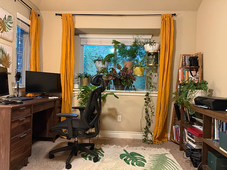 Front bedroom