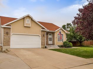 1083 N 175 E, Layton, UT 84041
