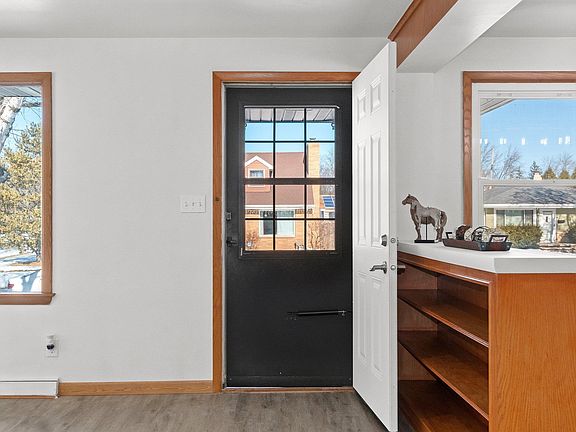 3rd image of 1235 W Frances St