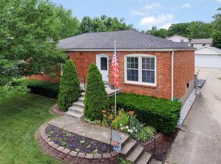 10217 Saint Rene Rd, Jeffersontown, KY 40299