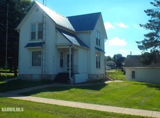 315 Johnson St, Warren, IL 61087
