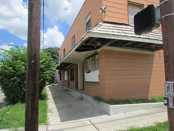 5th image of 3509 Ennis St