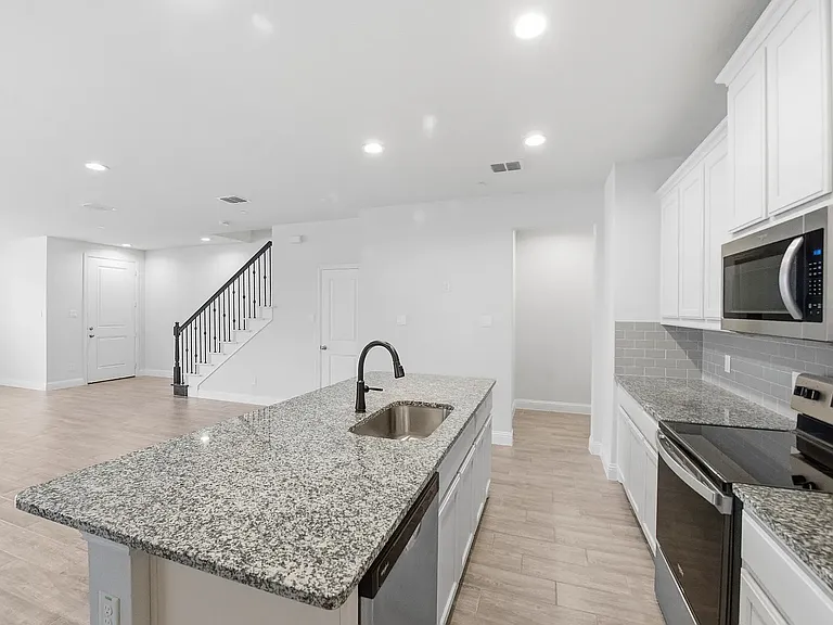 5960 Bursey Rd — Photo 14