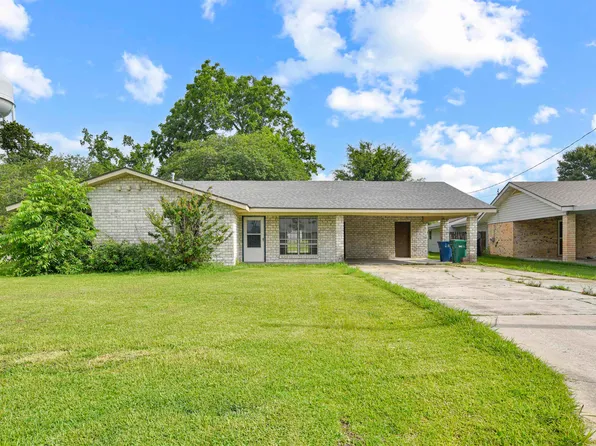 2401 Mary Ann Dr, Sulphur, LA 70663