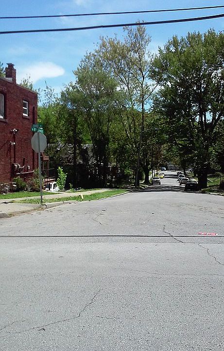 2nd image of 742 N Ohio St