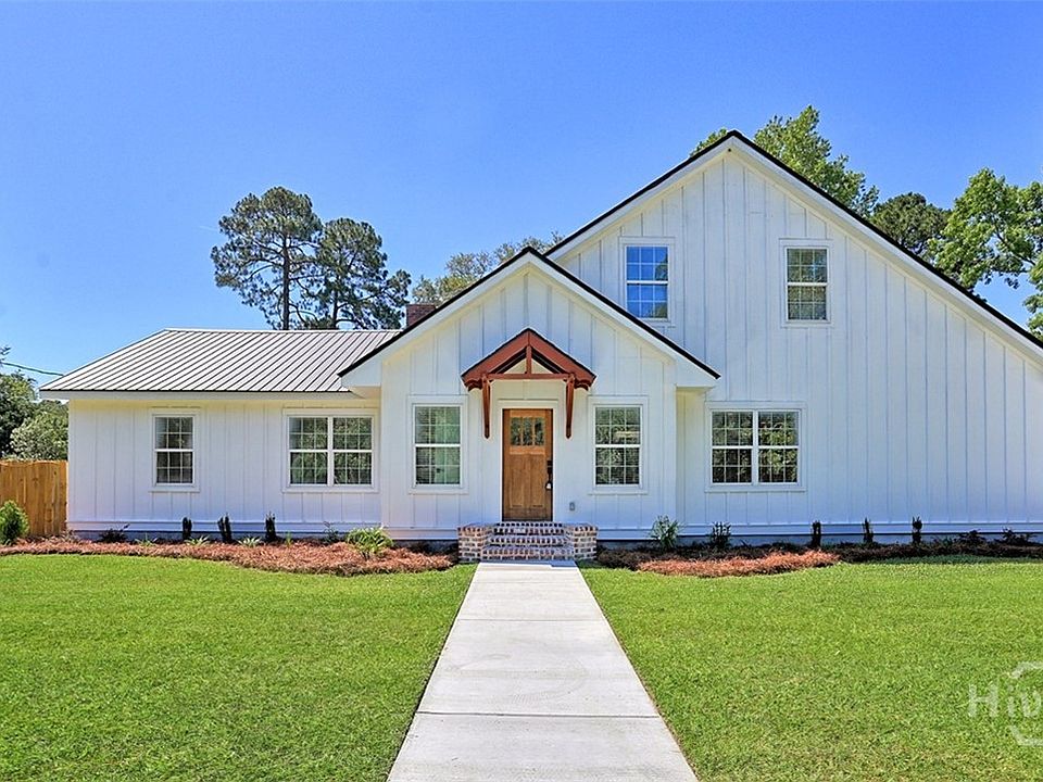1st image of 27 Pine Drive