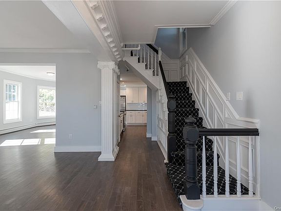 4th image of 25 Shadyside Ave