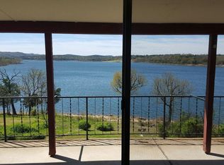 284 Rome Cir, Lampe, MO 65681