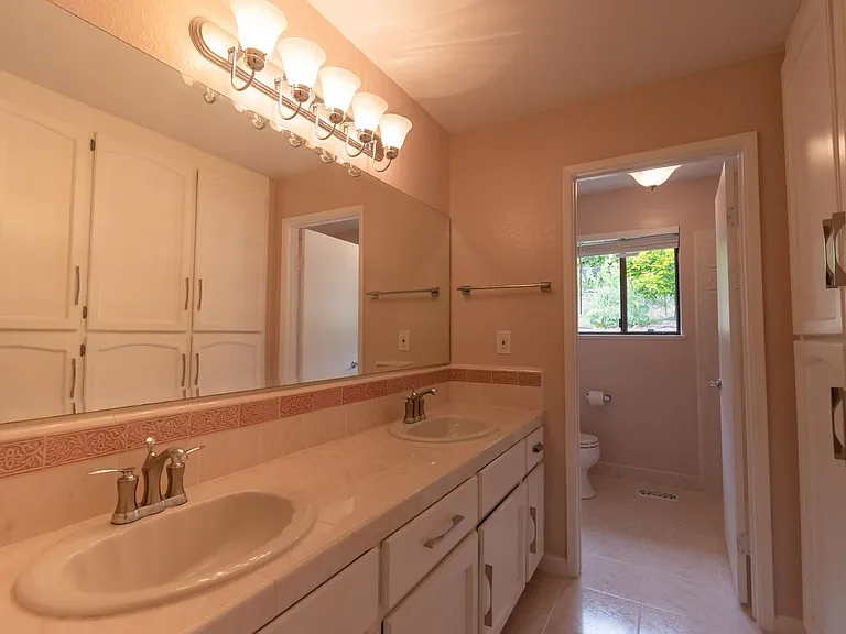 22688 Riva Ridge Rd — Photo 30