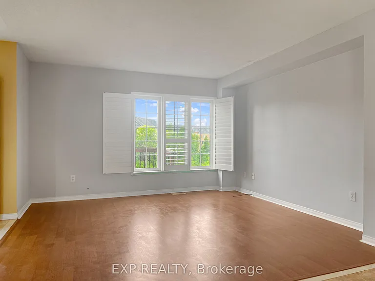 26 Millcliff Cir #UPPER — Photo 4
